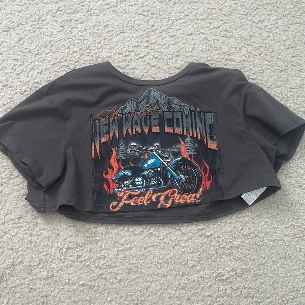 SHEIN Crop Top